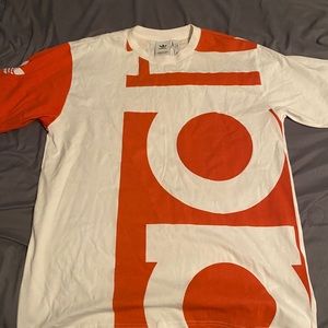 Men’s Adidas shirt